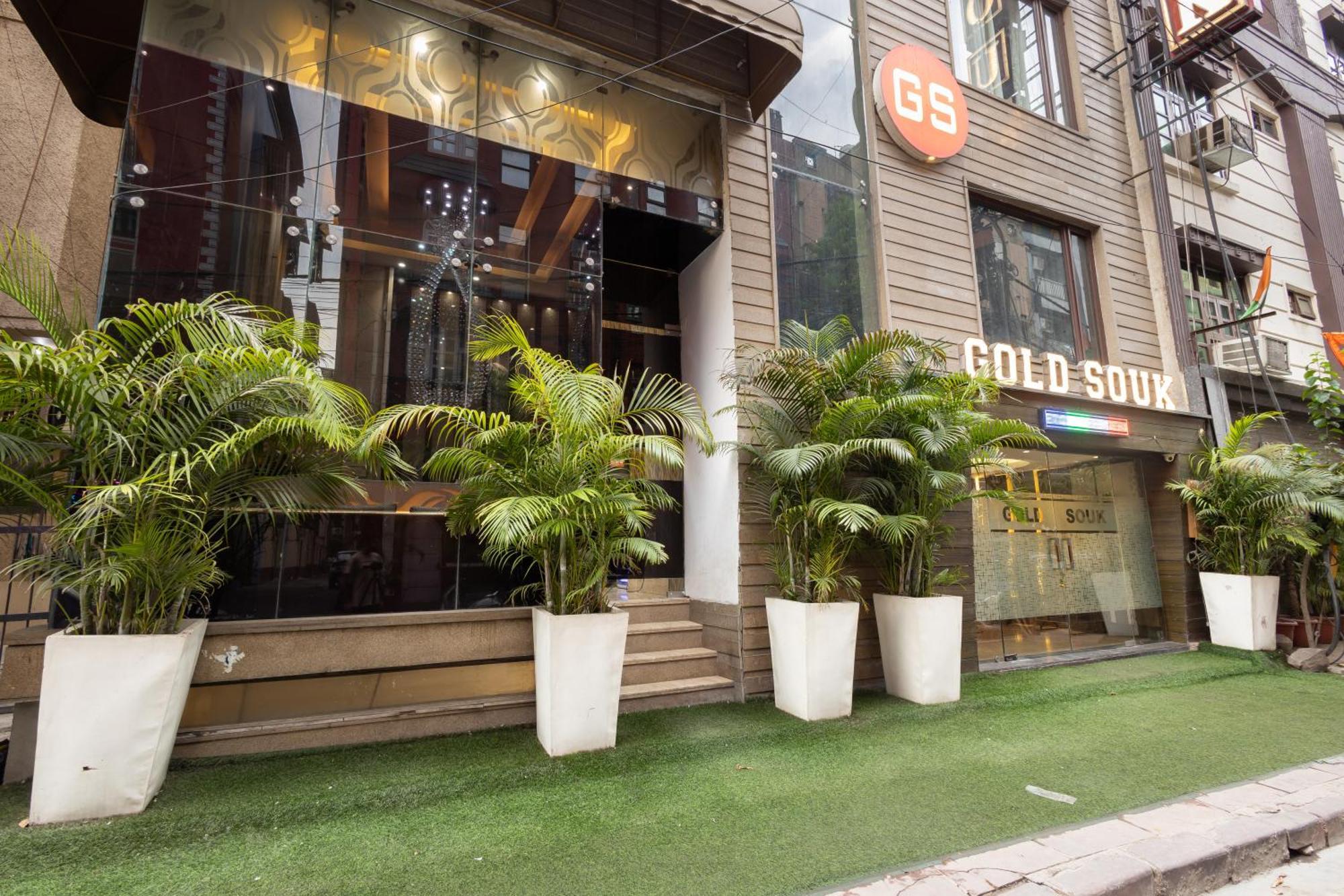 Hotel Gold Souk - Karol Bagh Дели Экстерьер фото