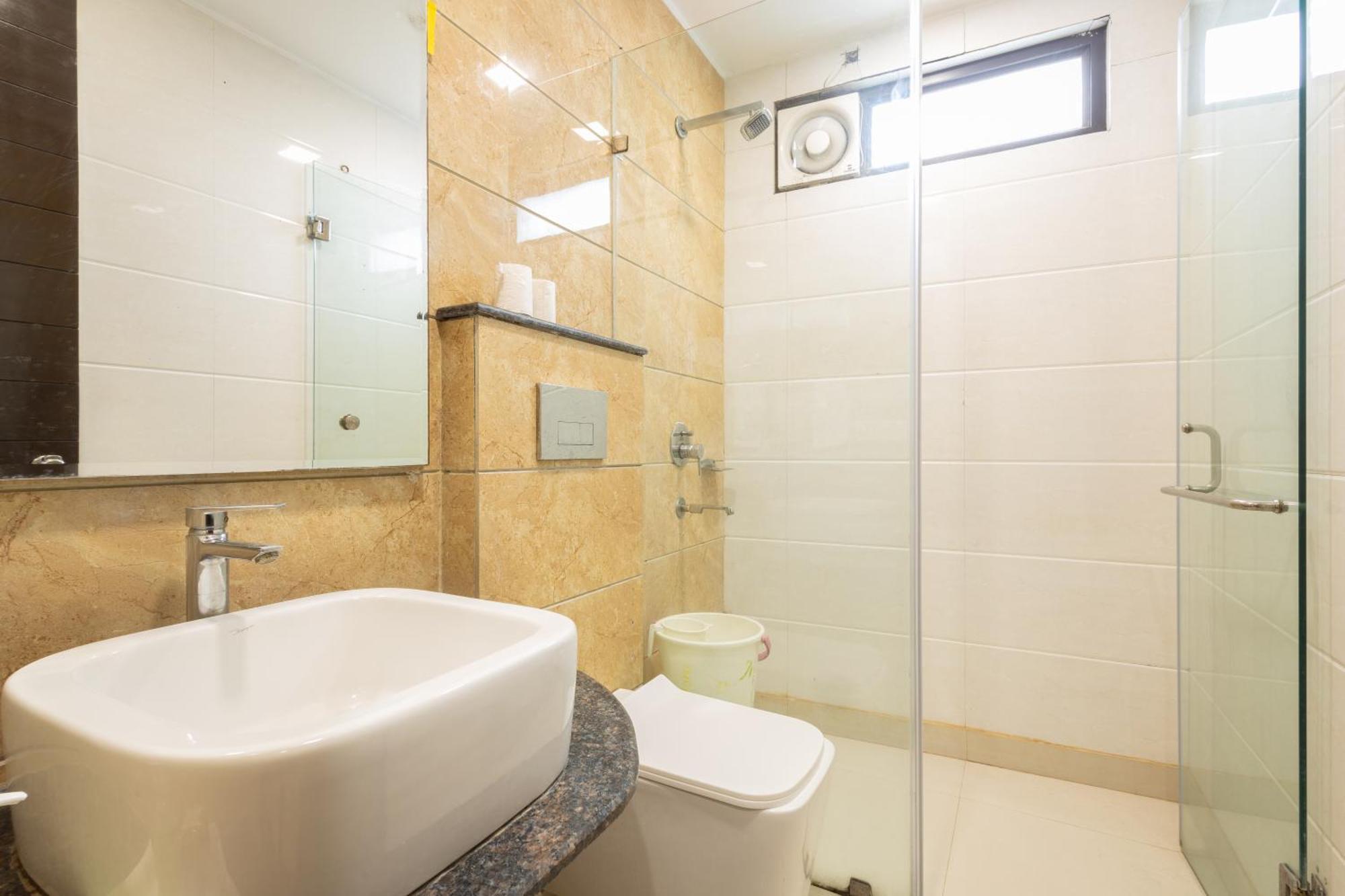 Hotel Gold Souk - Karol Bagh Дели Экстерьер фото
