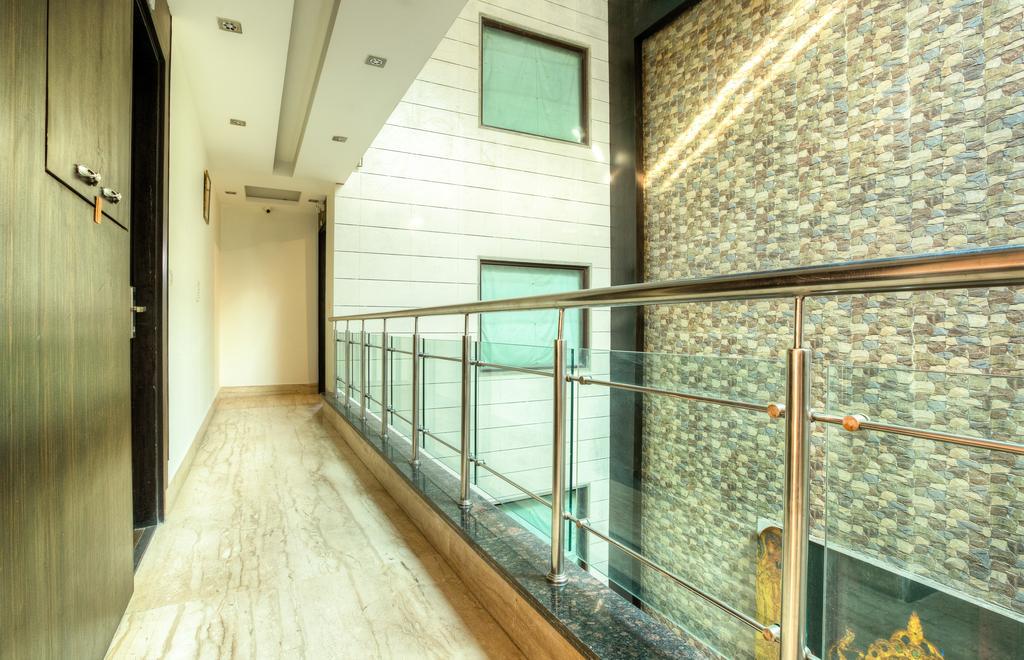 Hotel Gold Souk - Karol Bagh Дели Экстерьер фото